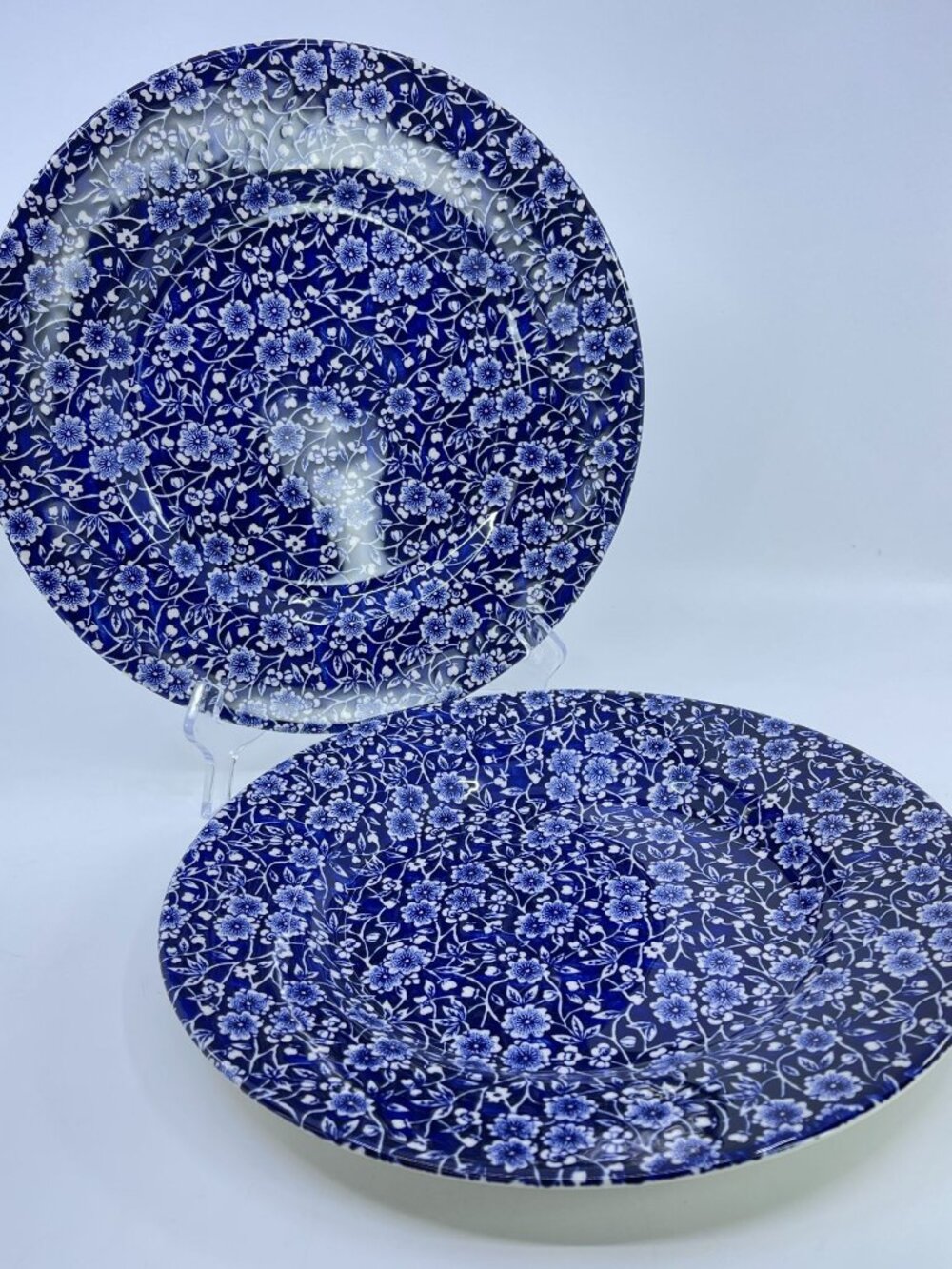 vintage queens calico blue floral pattern dinner plates set of 2